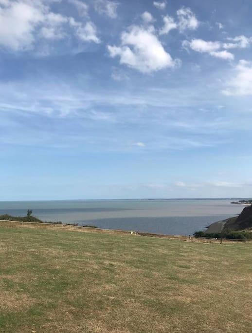 Eastchurch 2 Bedroom Caravan With Sea Views מראה חיצוני תמונה